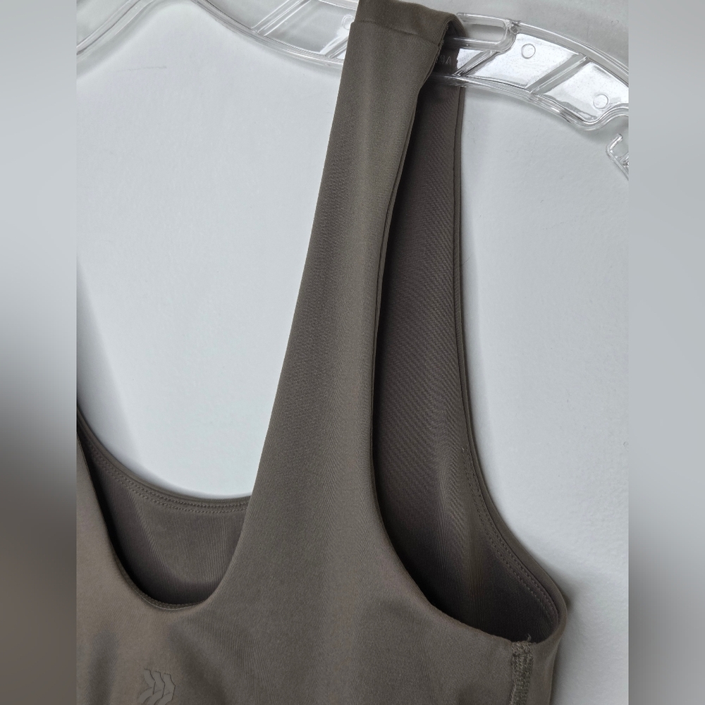 All in Motion Size M Beige Bodysuit - Picture 7 of 8